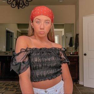 Meet your Posher, Macy